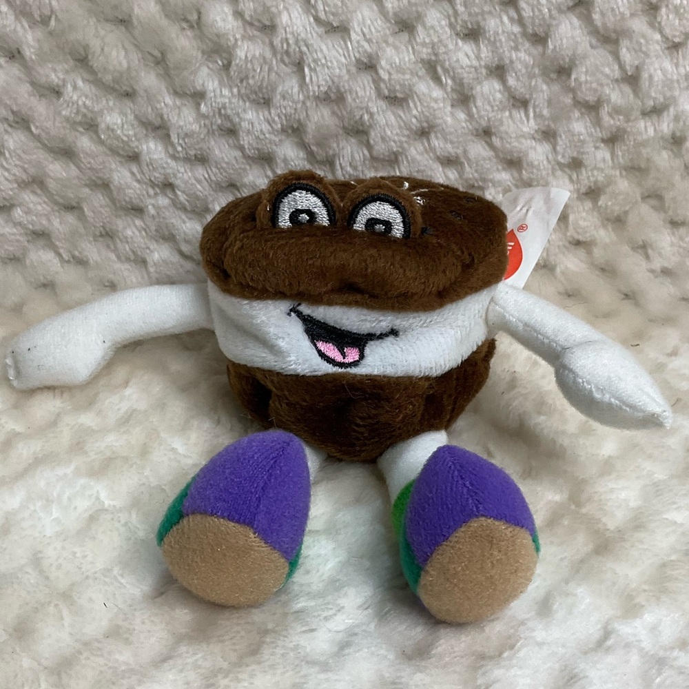 Dairy Queen Vintage 1999 Plush Ice Cream Sandwich Bean Bag Stuffed Animal Toy